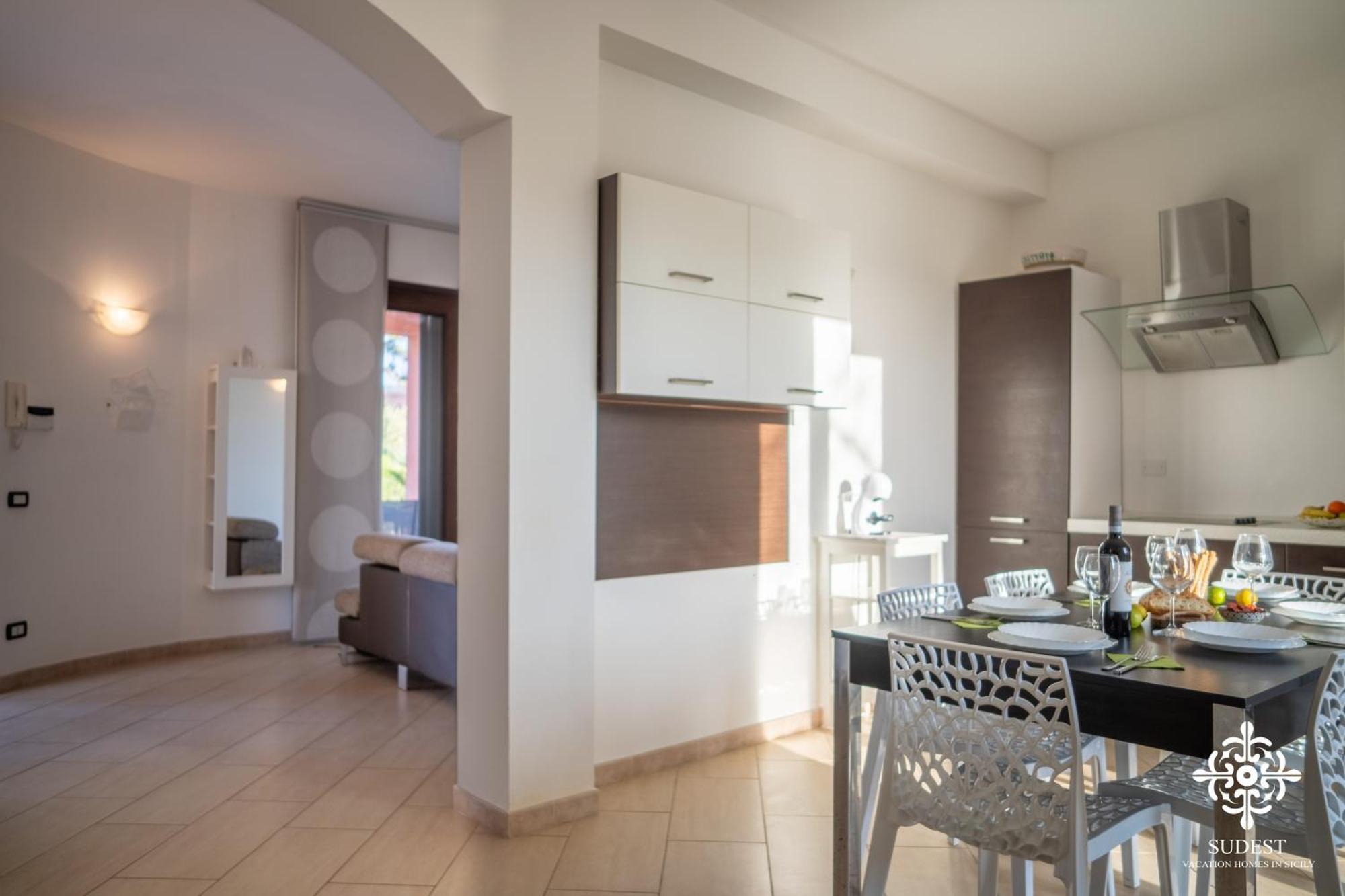 Villa Seaside - Beach Retreat With Jacuzzi Сиракуза Екстериор снимка